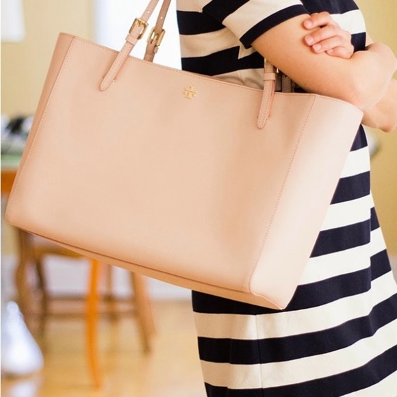 Tory Burch York Buckle Tote In Kir Royale Blush Saffiano Large Leather Tote Bag - Picture 1 of 13